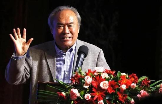 亚洲免费中文字幕