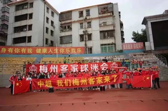伊人久久大香线蕉电影院